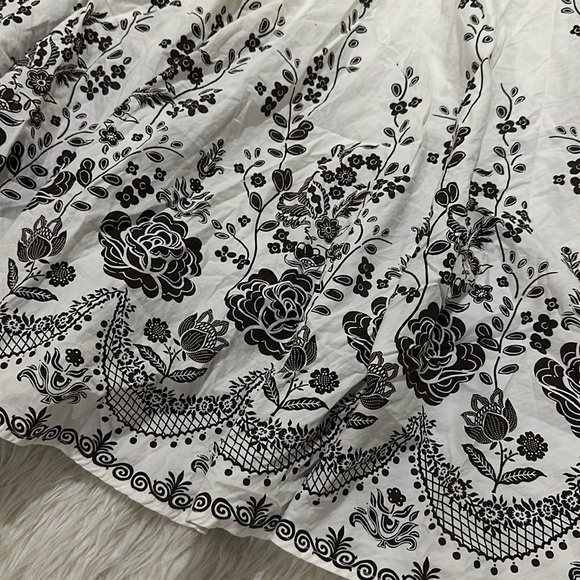 Rampage white brown floral skirt size 11 - Picture 2 of 4